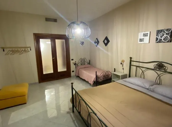 Al Poggio Della Macchia Bed & Breakfast