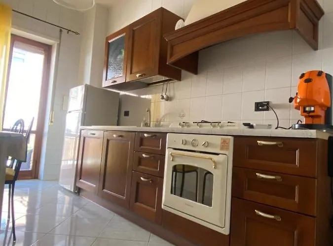 Al Poggio Della Macchia Bed & Breakfast Pomigliano d'Arco